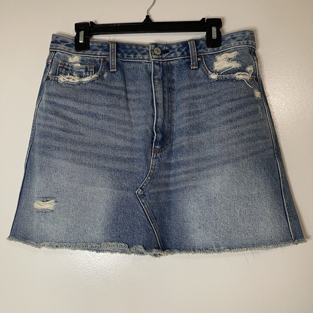 Abercrombie & Fitch natural rise denim skirt medium wash size US 12
